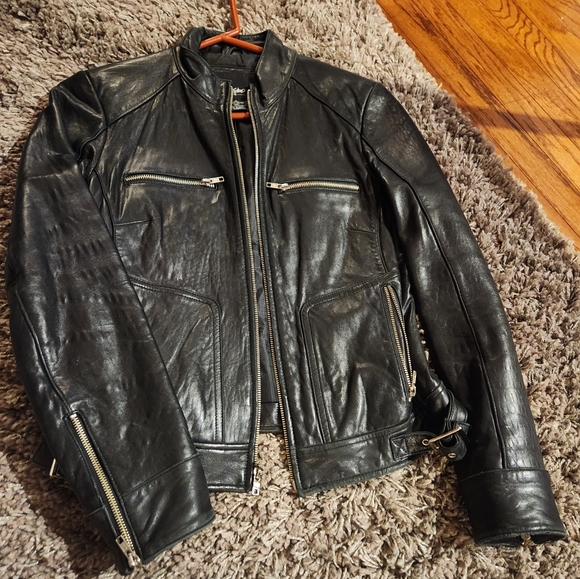 Mossimo Supply Co. Jackets & Blazers - Gorgeous women's lined leather moto jacket